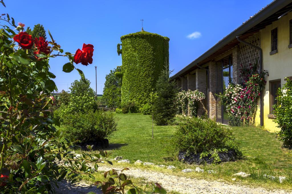 ホテルAgriturismo Cascina Marzana パヴィーア エクステリア 写真